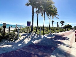 Direct ocean front condo Miami Beach