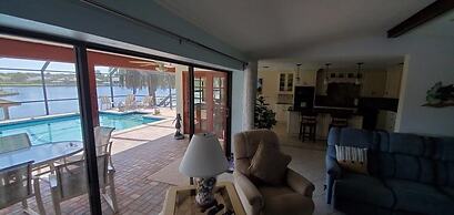 Dancin Dolphin 3 Bedroom Home by RedAwning