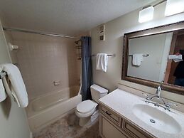 Sand Dollar 101 3 Bedroom Condo by RedAwning
