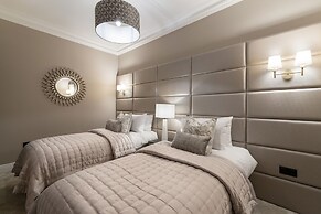 Luxury Georgian City Retreat - Hot Tub - Patio