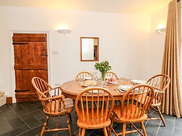 Littleham Court Cottage