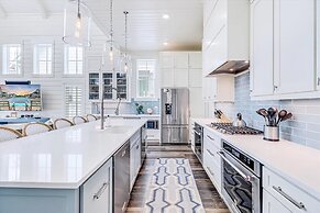 The Rendezvous 310 GR