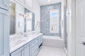 The Rendezvous 310 GR