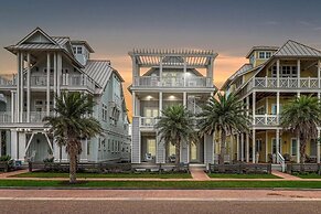 The Rendezvous 310 GR