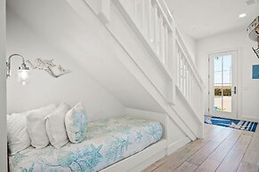 Coconut Cottage 244 BR