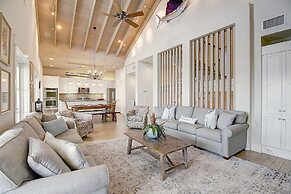 Hook, Wine & Sinker 133 SE