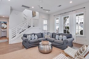 One Particular Harbor 119 FI