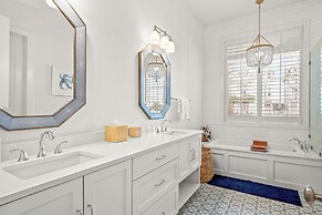 Summer Catch 401 COA