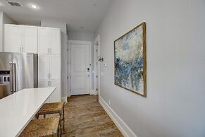 Seaside Cabana TC 10302