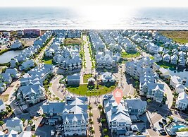 Sandy Bottoms Beach House TC 5104