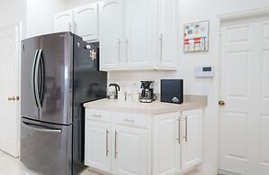 Bahama Sunsent 4 Bedrooms