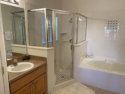 Balmoral Breeze 5 Bedrooms