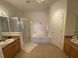 Balmoral Breeze 5 Bedrooms