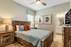 Lake Breeze 6 Bedrooms