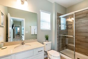 Lake Breeze 6 Bedrooms