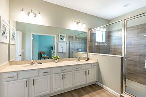 Lake Breeze 6 Bedrooms