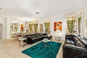 Lakeside Landing 6 Bedrooms