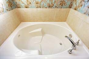 Lakeside Landing 6 Bedrooms