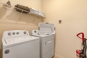 Lake View Villa 6 Bedrooms