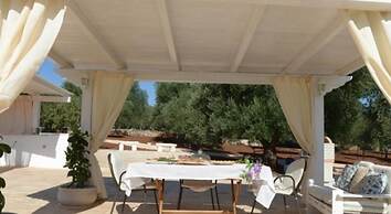 Trullo Mil With Private Pool by Apuliarentals