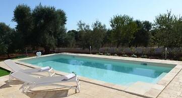 Trullo Mil With Private Pool by Apuliarentals