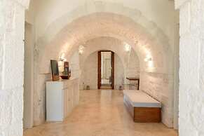 Luxury Trulli Terrarossa With Pool