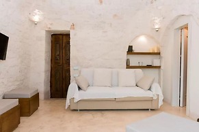 Luxury Trulli Terrarossa With Pool