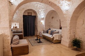 Luxury Trulli Terrarossa With Pool