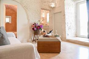 Luxury Trulli Terrarossa With Pool