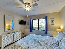 Ocean & Racquet by Distinctive Beach Rentals
