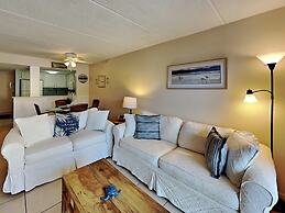 Ocean & Racquet by Distinctive Beach Rentals