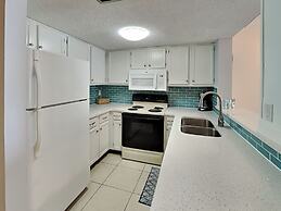 Ocean & Racquet by Distinctive Beach Rentals