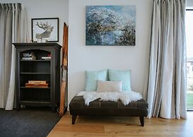 Bull Ridge Retreat - Sleeps 8 - Hot Tub