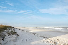 Trade Winds 101 by Distinctive Beach Rentals