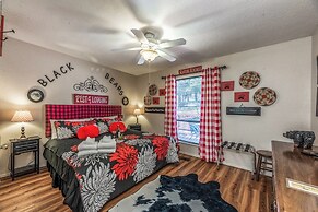 426sistertooancb - Sisters Too