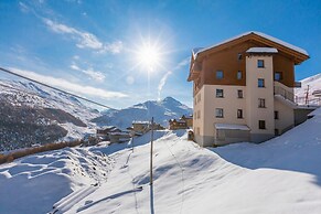 Fiocco Di Neve Ski in- Ski out Mt.10