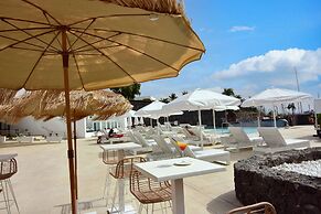 Royal Marina Suites Boutique Hotel