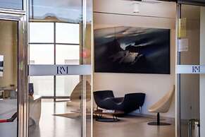 Royal Marina Suites Boutique Hotel