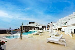 Royal Marina Suites Boutique Hotel