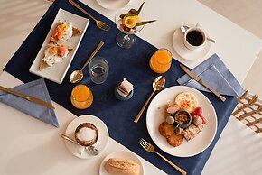 Royal Marina Suites Boutique Hotel