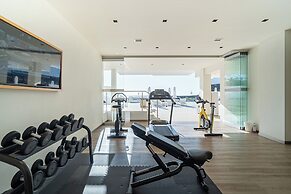 Royal Marina Suites Boutique Hotel