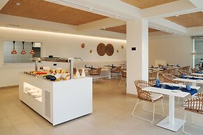 Royal Marina Suites Boutique Hotel