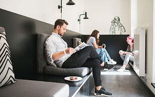 MoLiving - Design Hotel & Apartments Düsseldorf-Neuss