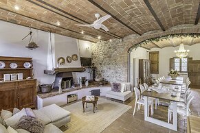 Podere Sant'alberto With Pool