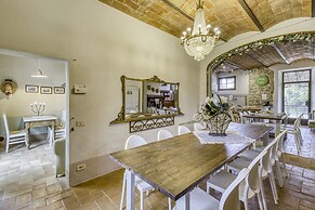 Podere Sant'alberto With Pool