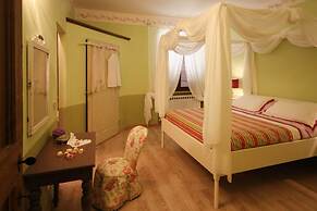 Podere Osteria With Pool Close to Pienza