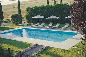 Podere Osteria With Pool Close to Pienza