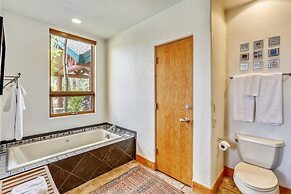 Waterwall House 5 Bedroom Home by Redawning