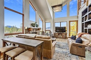 Waterwall House 5 Bedroom Home by Redawning