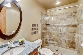 Waterwall House 5 Bedroom Home by Redawning